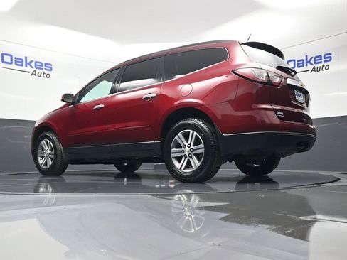 Used 2016 Chevrolet Traverse LT image 45