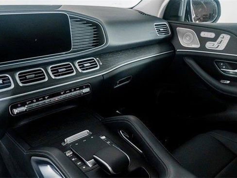 Used 2024 Mercedes-Benz GLE 450 4MATIC w/ Winter Package image 47