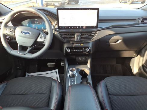Used 2024 Ford Escape ST-Line Select w/ Tech Pack #2 image 12