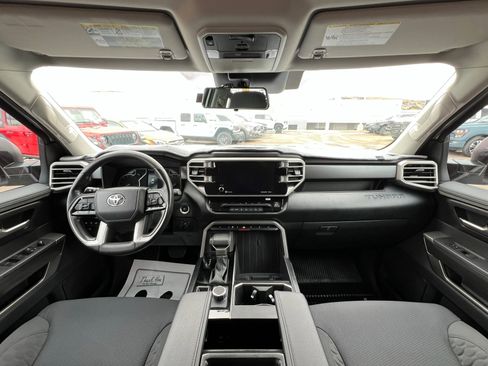 Used 2022 Toyota Tundra SR5 image 10