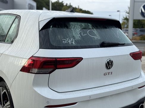 New 2025 Volkswagen GTI SE image 15