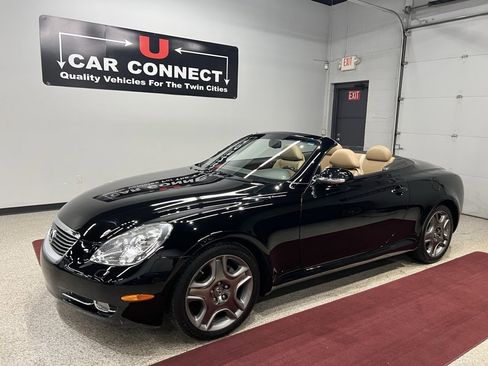 Used 2006 Lexus SC 430 Convertible image 2