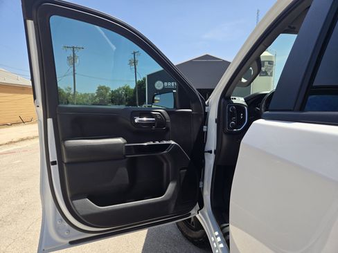 Used 2021 Chevrolet Silverado 1500 LT w/ Texas Edition Plus RWD image 4