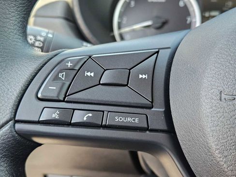 Used 2025 Nissan Versa S w/ Trunk Package FWD image 21