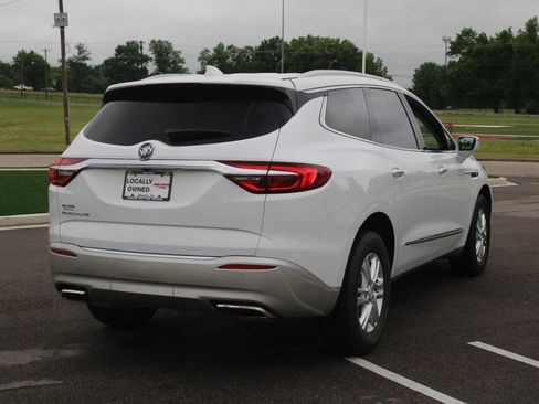 Used 2020 Buick Enclave Essence FWD image 20