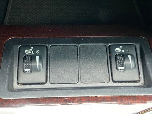 Used 2014 Toyota Camry XLE w/ Leather Package FWD image 15