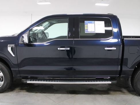 Used 2022 Ford F150 Lariat w/ Equipment Group 502A High AWD/4WD image 6