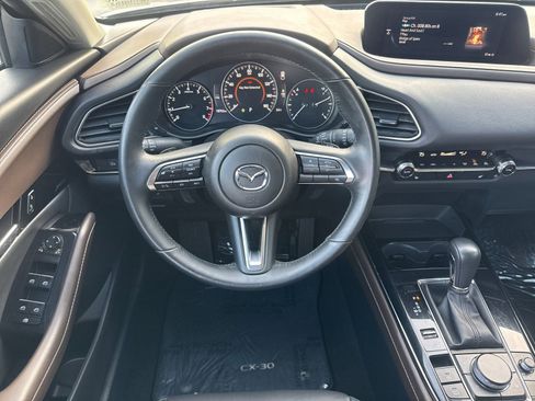 Used 2024 MAZDA CX-30 AWD 2.5 S w/ Premium Package image 14