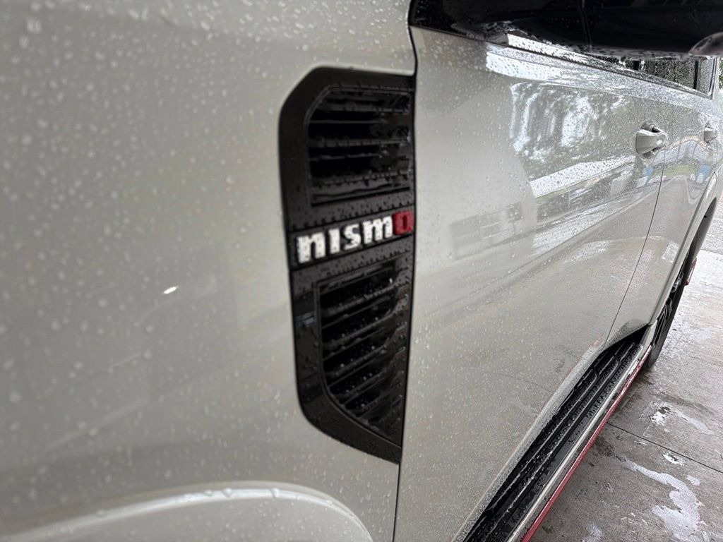 Used 2026 Nissan Armada NISMO AWD/4WD image 18