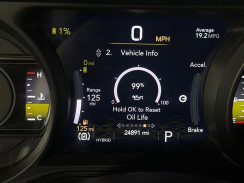 Used 2024 Jeep Wrangler Unlimited AWD/4WD image 17