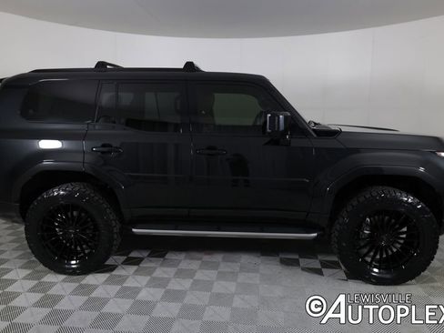 Used 2026 Lexus GX 550 550 Premium+ w/ Accessory Package (2T) image 4