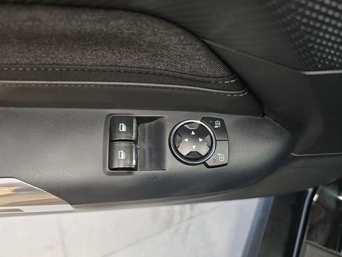 Used 2024 Ford Mustang Coupe image 16