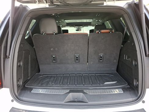 Used 2023 GMC Yukon Denali Ultimate image 24