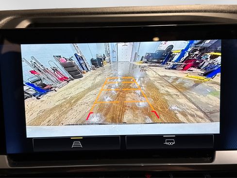 Used 2024 Chevrolet Silverado 1500 LT w/ Max Trailering Package image 31