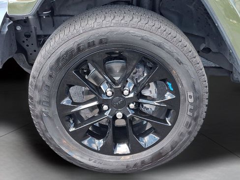 Used 2023 Jeep Wrangler Unlimited Sahara w/ Cold Weather Group AWD/4WD image 28