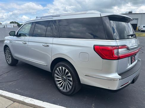 Used 2018 Lincoln Navigator L Reserve w/ Technology Package AWD/4WD image 5