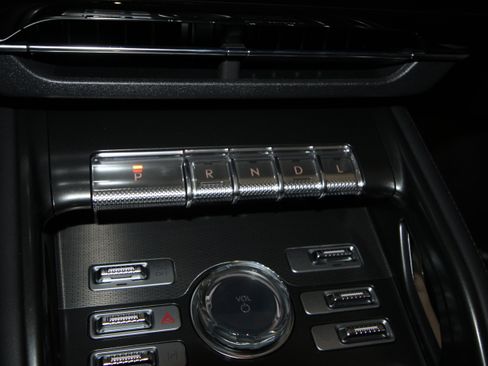 New 2026 Lincoln Nautilus Premier w/ Jet Appearance Package image 18