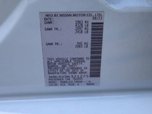 Used 2024 Nissan Altima 2.5 SR FWD image 27