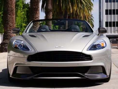 Used 2014 Aston Martin Vanquish Volante RWD image 7