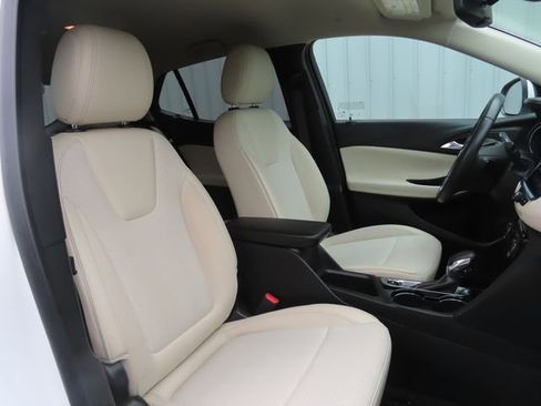 Used 2023 Buick Encore GX Select FWD image 24