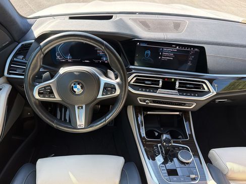 Used 2021 BMW X5 xDrive45e w/ M Sport Package AWD/4WD image 28