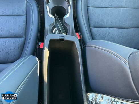 Used 2022 Chevrolet Bolt EUV LT w/ Convenience Package image 43