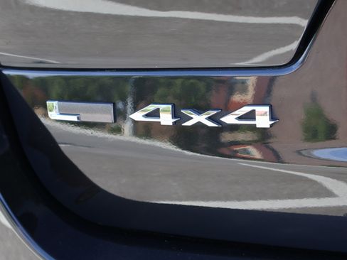 Used 2022 Jeep Grand Cherokee L Limited image 20