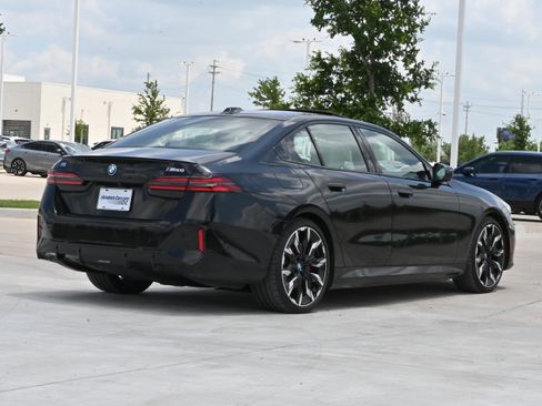 Certified 2024 BMW i5 M60 AWD/4WD image 9