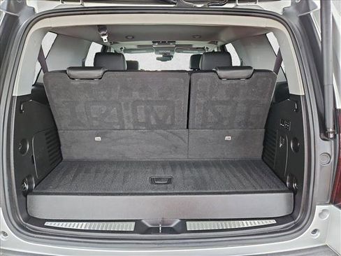 Used 2019 Chevrolet Tahoe LT image 6