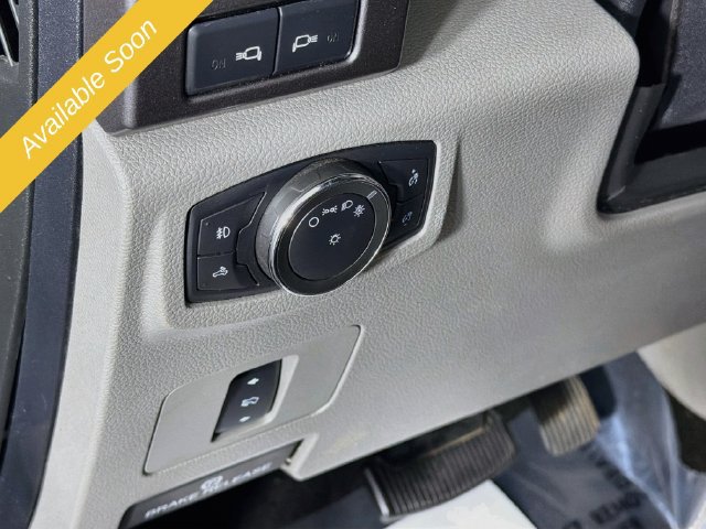 Used 2017 Ford F250 XLT w/ XLT Value Package AWD/4WD image 10