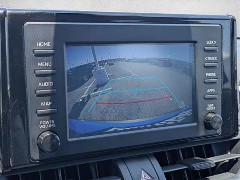 Used 2019 Toyota RAV4 XLE w/ Convenience Package FWD image 13