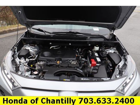 Used 2021 Toyota RAV4 XLE image 31