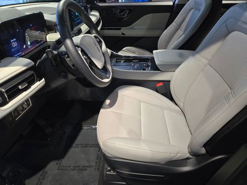 New 2026 Lincoln Aviator Reserve AWD/4WD image 11