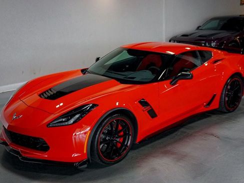 Used 2017 Chevrolet Corvette Grand Sport RWD image 34