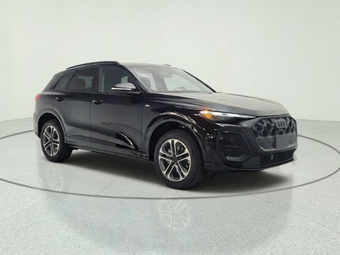 New 2026 Audi Q5 2.0T AWD/4WD image 3