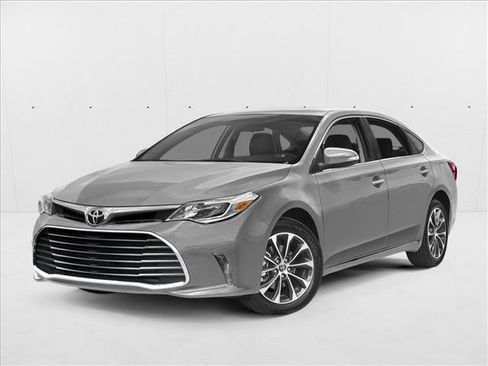 Used 2018 Toyota Avalon Touring w/ Protection Package FWD image 1