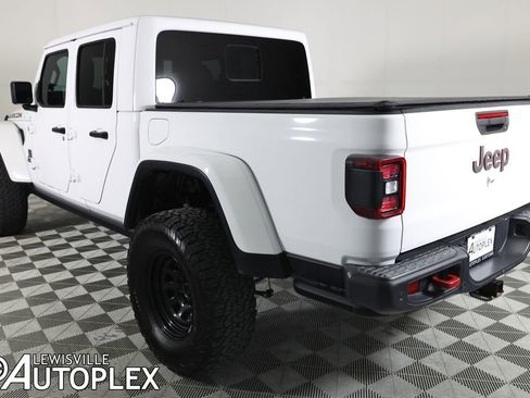 Used 2020 Jeep Gladiator Rubicon AWD/4WD image 10