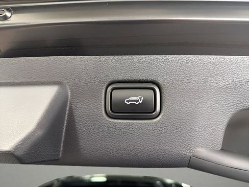 Used 2025 Kia Sportage EX w/ Premium Package FWD image 37