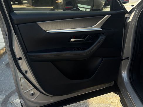 Used 2025 MAZDA CX-90 3.3 Turbo w/ Preferred Package image 18