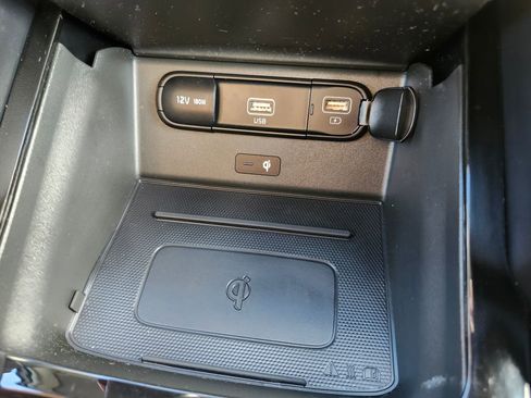 Used 2022 Kia Telluride S image 17