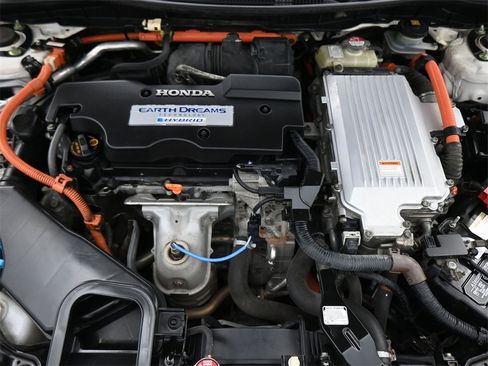 Used 2014 Honda Accord EX-L image 17