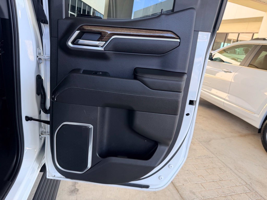 Used 2023 GMC Sierra 1500 Elevation AWD/4WD image 31