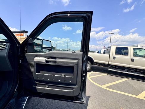Used 2016 Ford F350 Lariat AWD/4WD image 25