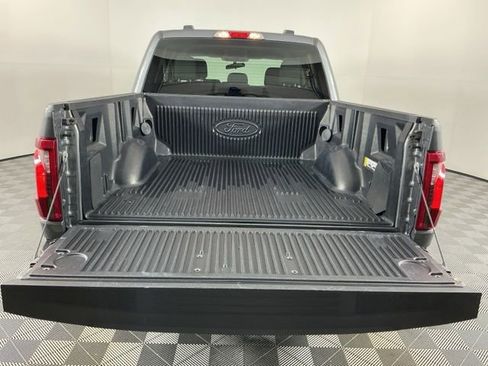 Used 2025 Ford F150 XLT w/ Equipment Group 301A Standard image 17