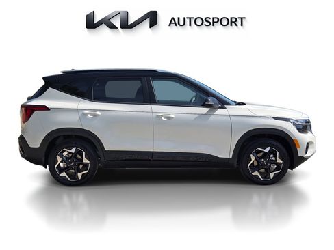 New 2026 Kia Seltos S FWD image 7