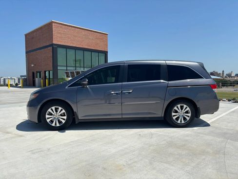 Used 2016 Honda Odyssey EX-L image 4