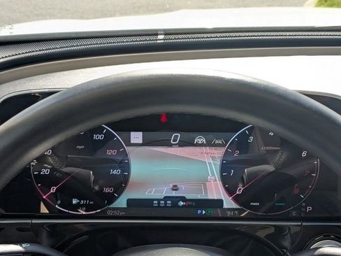 Used 2025 Mercedes-Benz E 350 4MATIC Sedan image 23