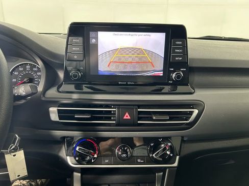 Used 2023 Kia Seltos LX image 23