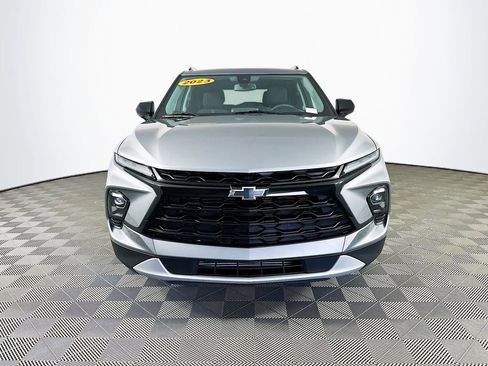 Used 2023 Chevrolet Blazer LT w/ Convenience Package FWD image 4