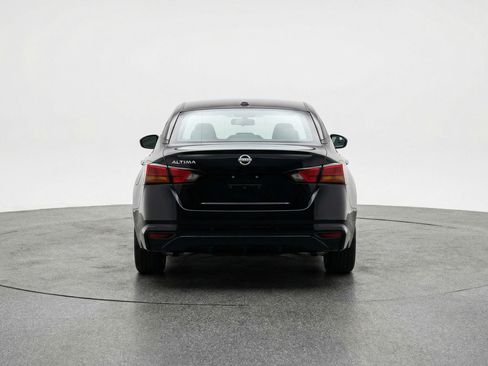 Used 2025 Nissan Altima 2.5 SV image 7